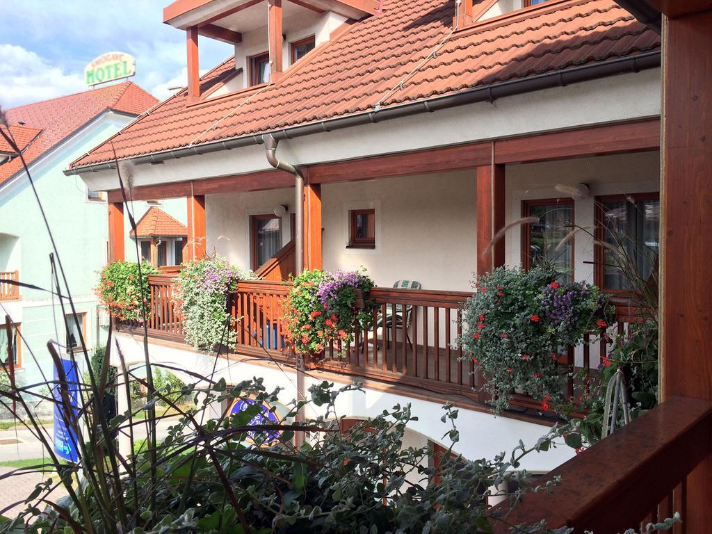 Garni Hotel Zvon Zreče Eksteriør bilde