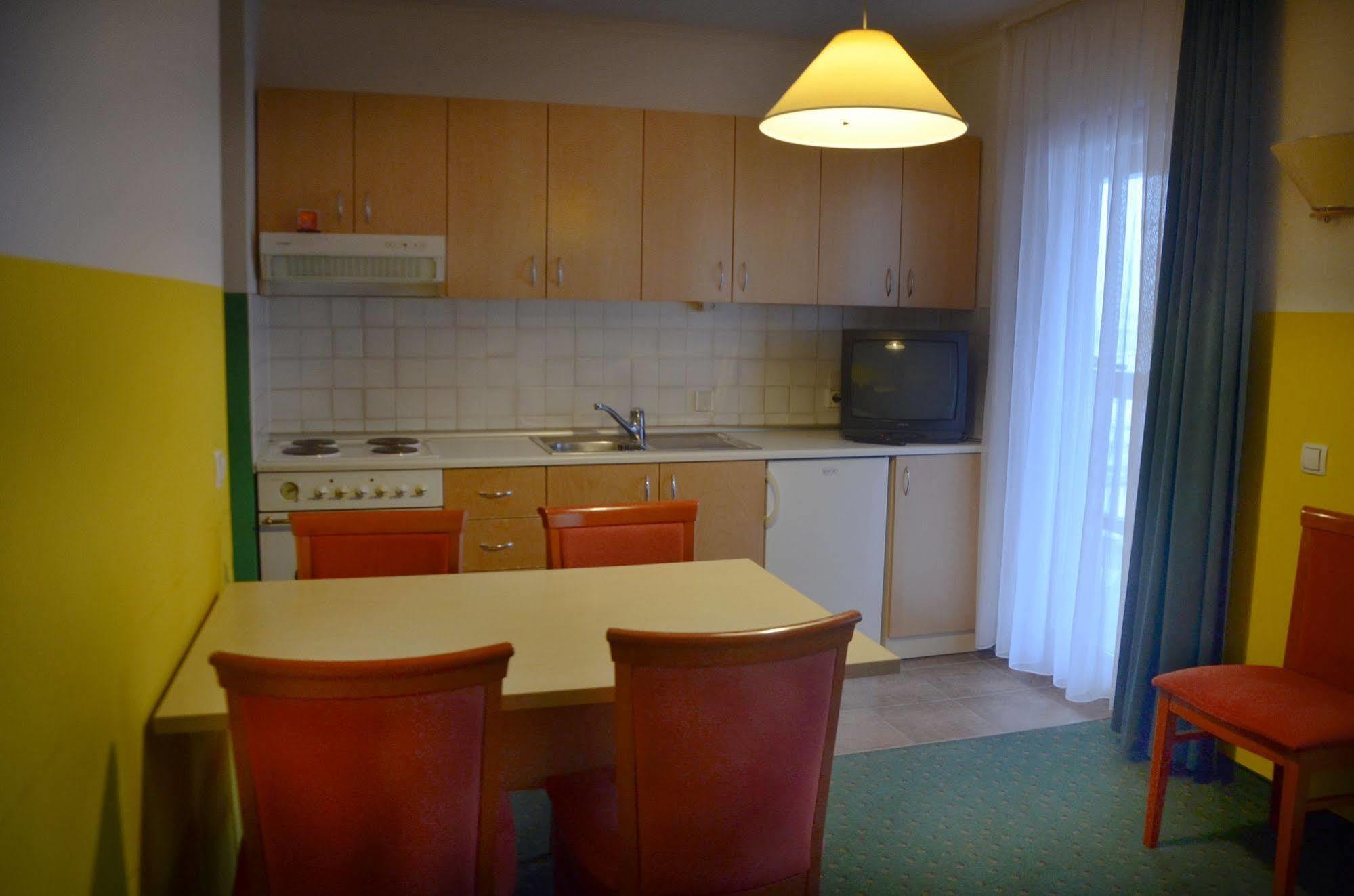 Garni Hotel Zvon Zreče Eksteriør bilde